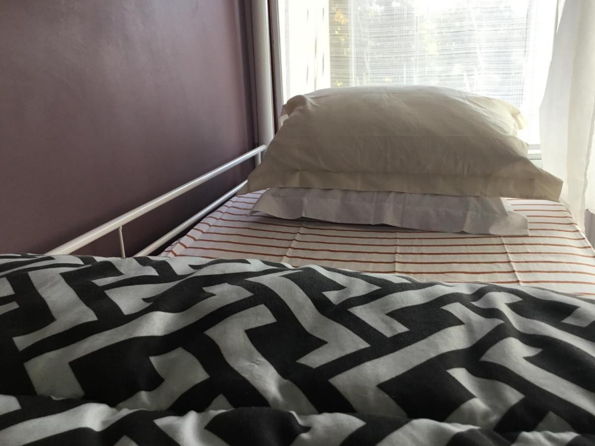Just For Sleep-Daily Stay 20H To 10H Apres Votre Arrivee Dans Le Batiment D'Entree, Contact I'Hote Via Le Message Ici De Reservation Pour L'Enregistrement I'Entree Dans La Propriete Sans I'Approbation Est Interdite-Resevation D'Un Tiers Est Inaccepta Бобини Екстериор снимка