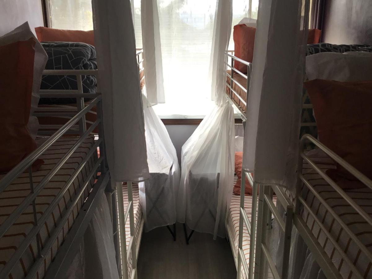 Just For Sleep-Daily Stay 20H To 10H Apres Votre Arrivee Dans Le Batiment D'Entree, Contact I'Hote Via Le Message Ici De Reservation Pour L'Enregistrement I'Entree Dans La Propriete Sans I'Approbation Est Interdite-Resevation D'Un Tiers Est Inaccepta Бобини Екстериор снимка