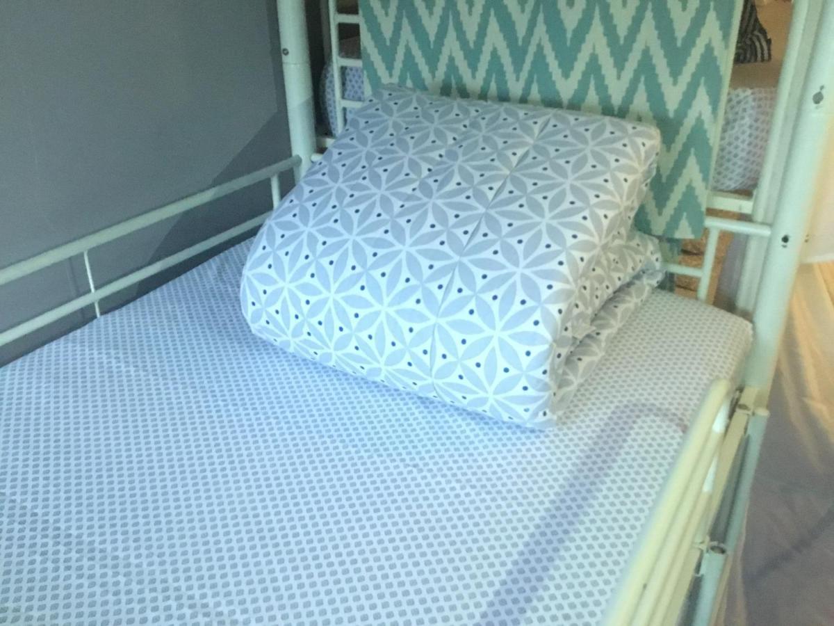 Just For Sleep-Daily Stay 20H To 10H Apres Votre Arrivee Dans Le Batiment D'Entree, Contact I'Hote Via Le Message Ici De Reservation Pour L'Enregistrement I'Entree Dans La Propriete Sans I'Approbation Est Interdite-Resevation D'Un Tiers Est Inaccepta Бобини Екстериор снимка