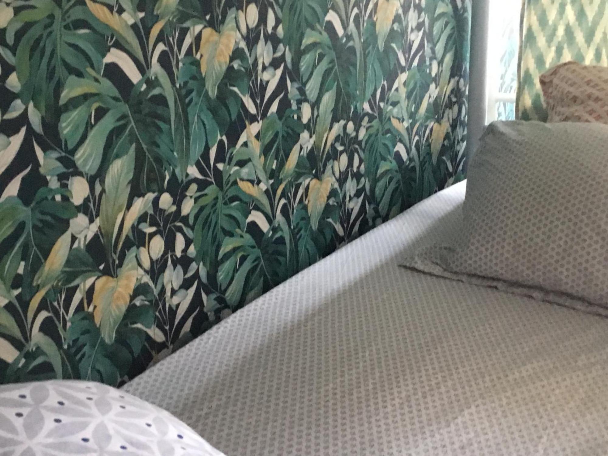 Just For Sleep-Daily Stay 20H To 10H Apres Votre Arrivee Dans Le Batiment D'Entree, Contact I'Hote Via Le Message Ici De Reservation Pour L'Enregistrement I'Entree Dans La Propriete Sans I'Approbation Est Interdite-Resevation D'Un Tiers Est Inaccepta Бобини Екстериор снимка